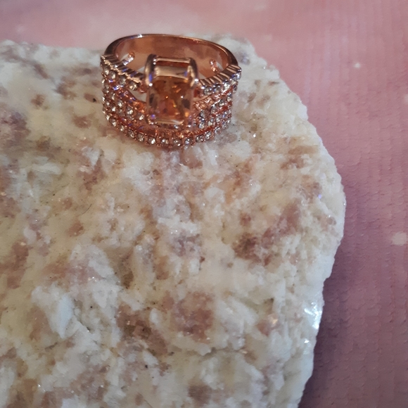 18K Rose Gold Plated Morganite Ring - Picture 10 of 12
